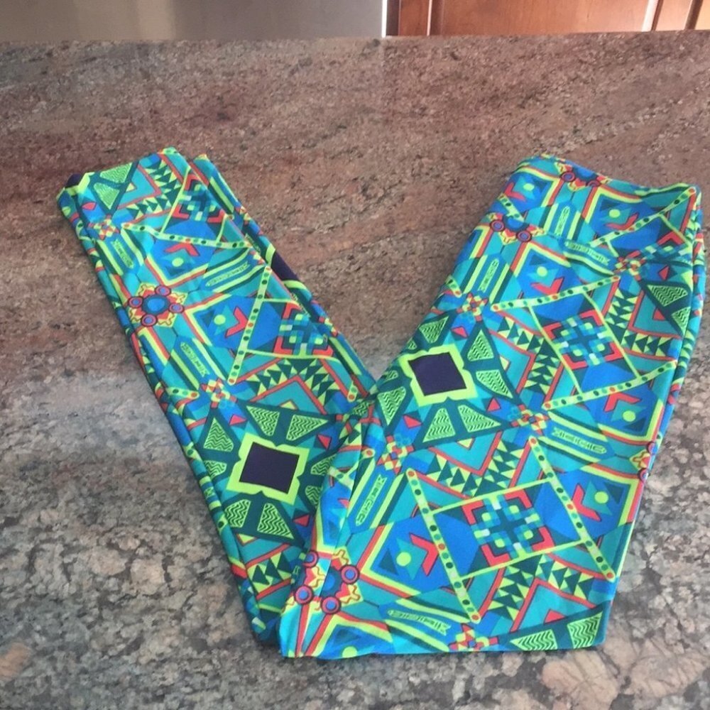 OS NWOT LuLaRoe Leggings BB42 1068